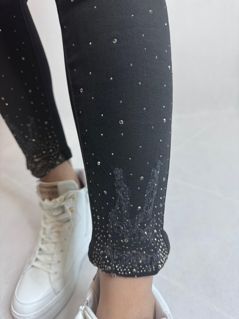Czarne jeansy z diamentami LX142