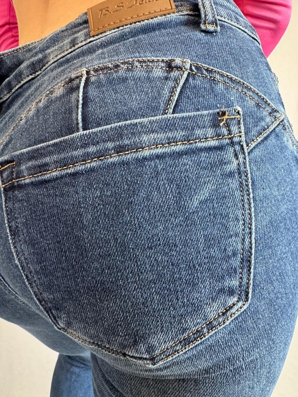 Klasyczne jeansy push-up LX128