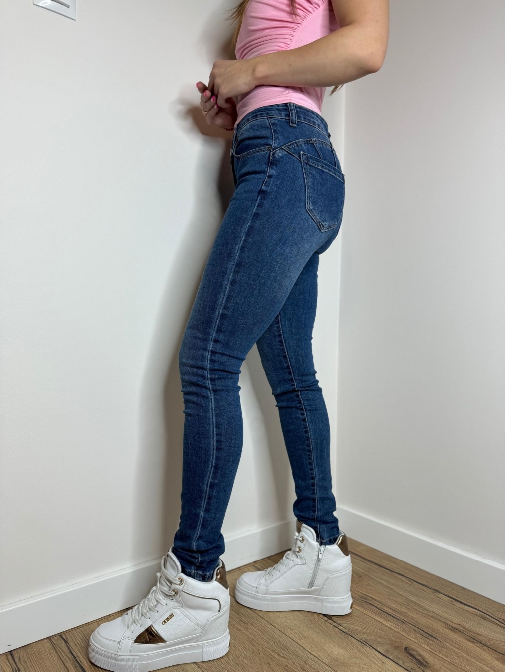 Klasyczne jeansy push-up LX128