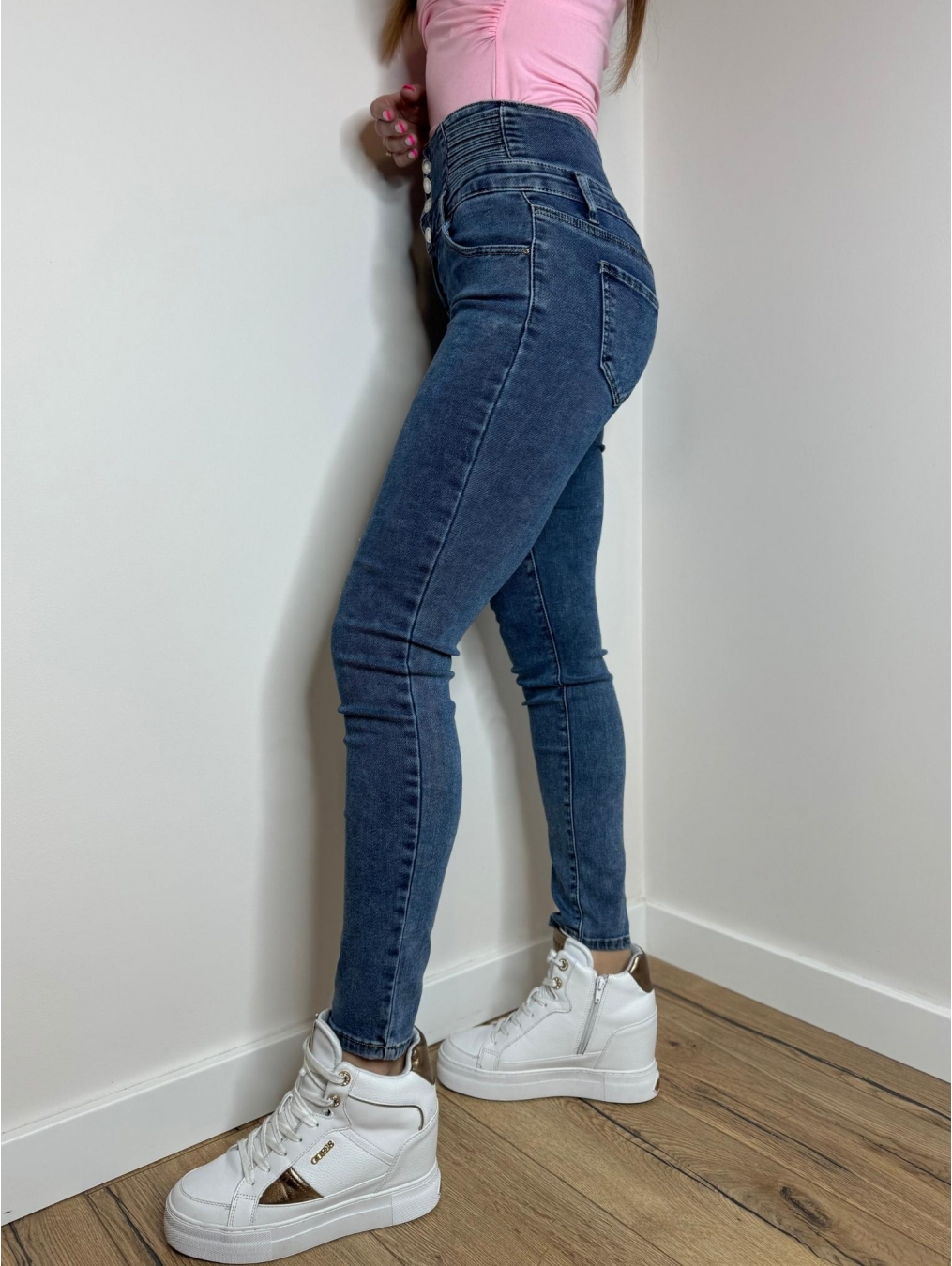 Jeansy z wysokim stanem LX108-J