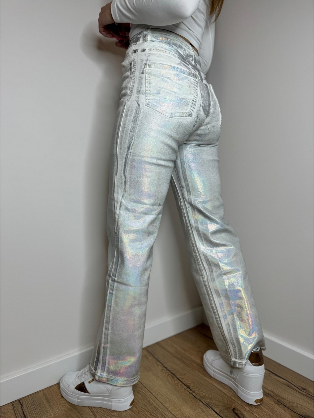 Srebrne spodnie z rozszerzaną nogawką LX145-S