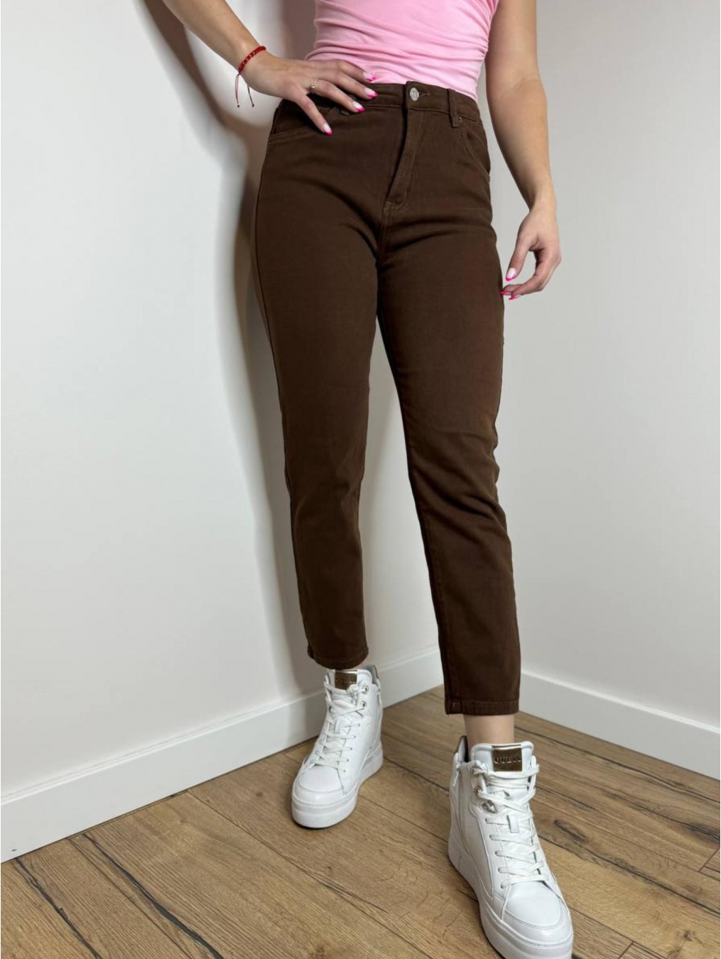 Modne spodnie typu mom fit LX112-B