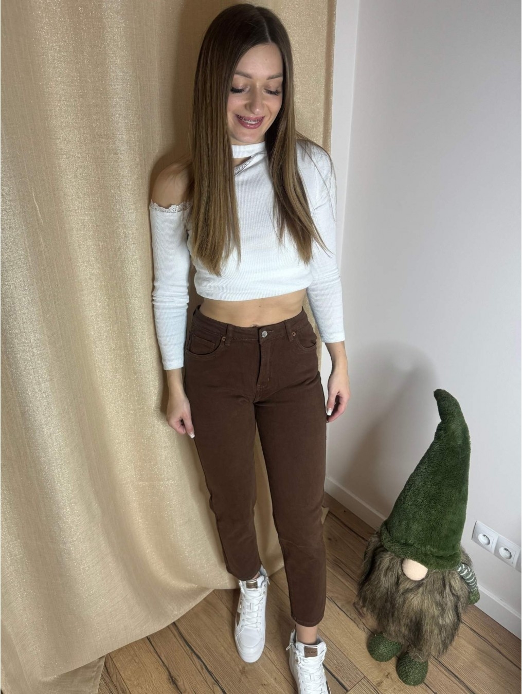 Modne spodnie typu mom fit LX112-B