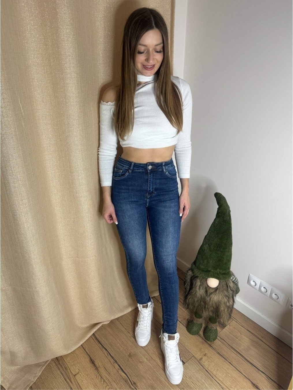 Modelujące jeansy push-up LX115